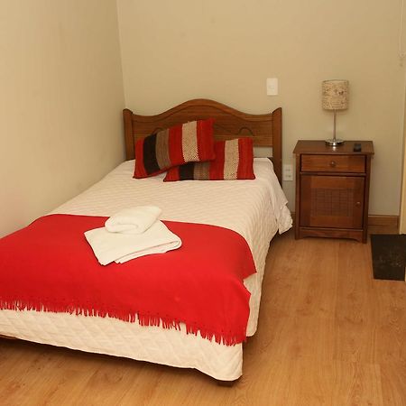 Hostal Y Departamentos Alcala Темуко Экстерьер фото